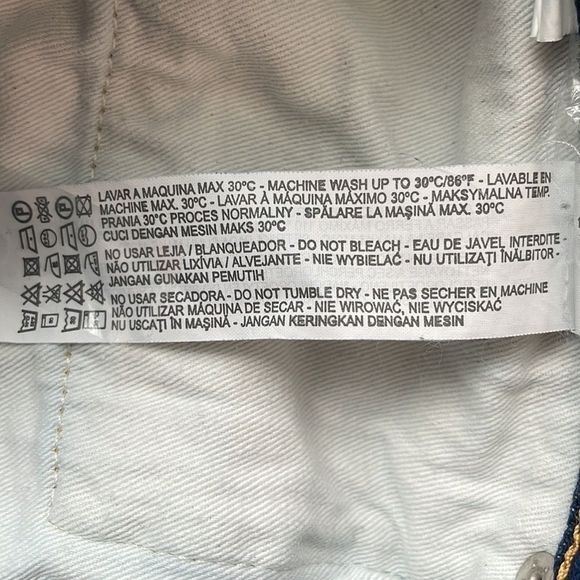 Zara Woman Cropped Buttonfly Hi Rise Blue Jeans. US Size 8. - Picture 13 of 13